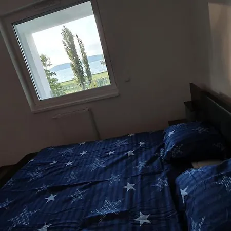 Lelle Exclusive 巴拉通雷勒