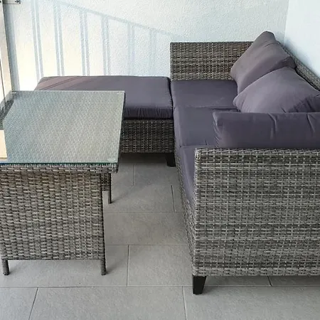 Lelle Exclusive 公寓