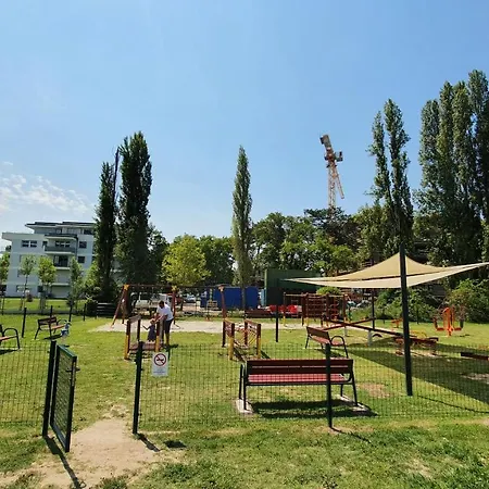 Lelle Exclusive 公寓