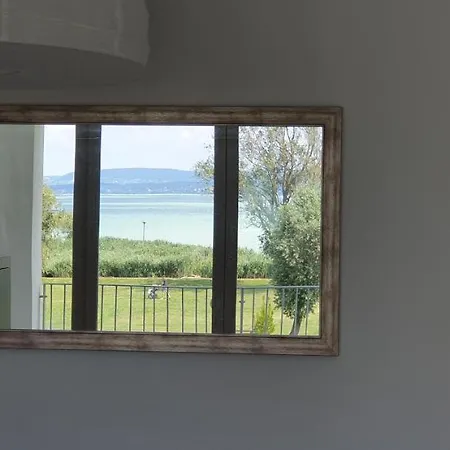 Lelle Exclusive 公寓 巴拉通雷勒