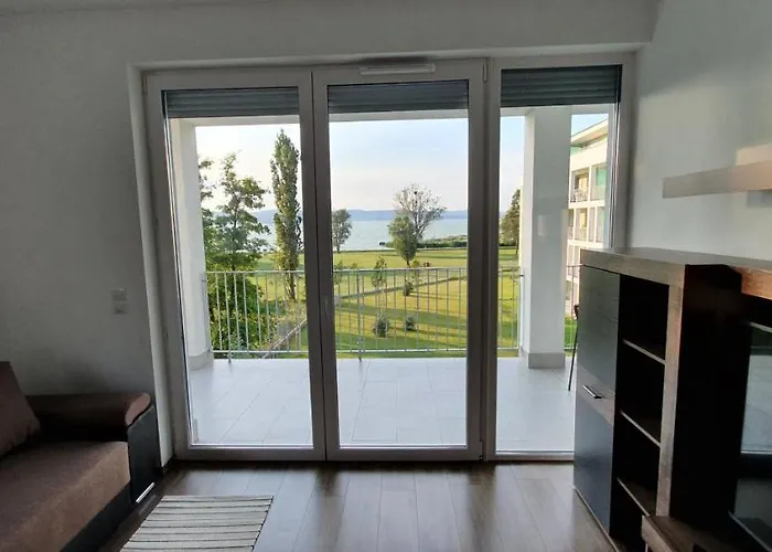 Lelle Exclusive * Balatonlelle