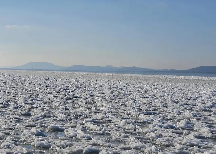 Lelle Exclusive Appartement *